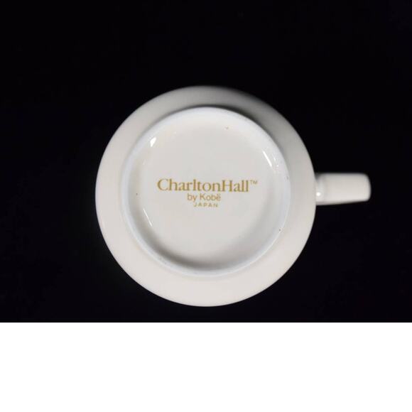 CHARLTON HALL KOBE CLASSIC TRADITIONS JAPAN Mug Cup and Saucer Christmas Set - Picture 4 of 10